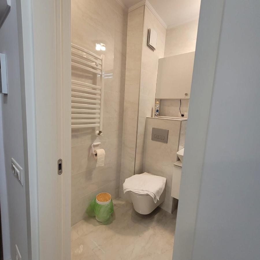 Studio 10 - Catedral Residence Bucharest - Free Parking Exterior photo