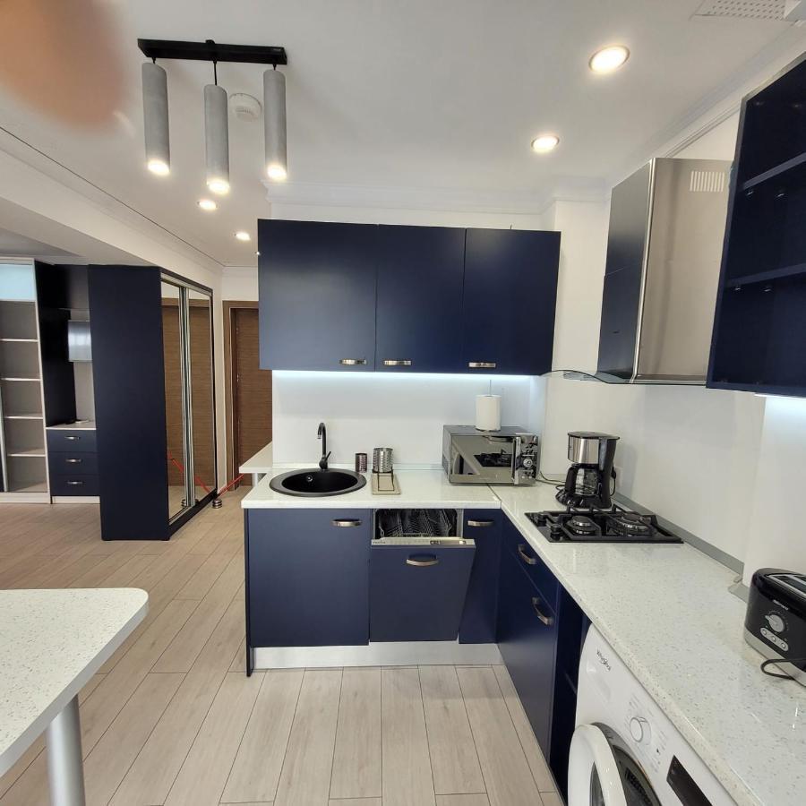 Studio 10 - Catedral Residence Bucharest - Free Parking Exterior photo